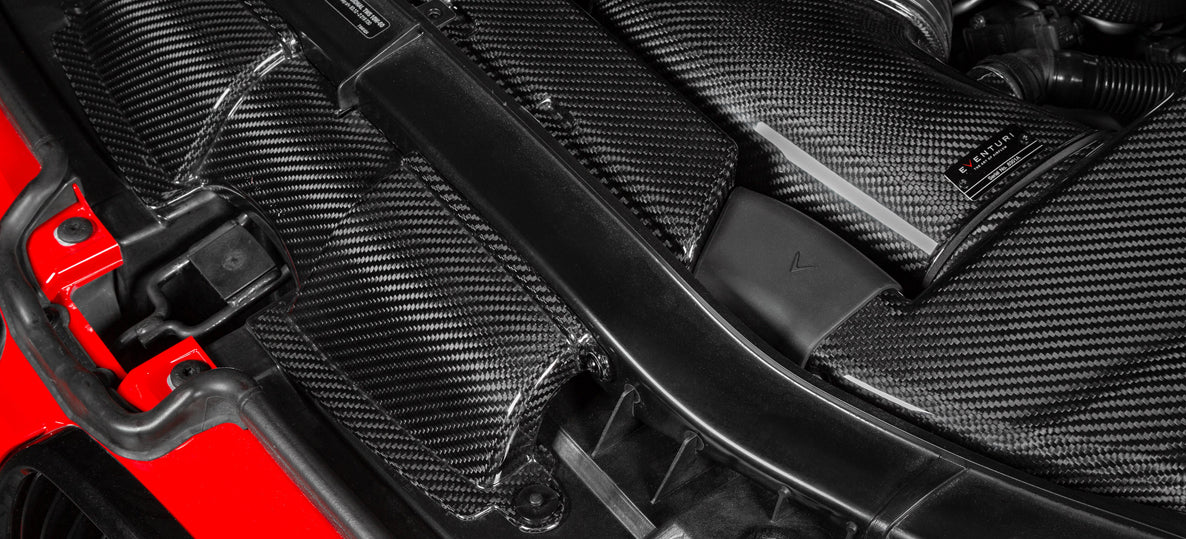 Tubería de carbono Eventuri - BMW E9X M3